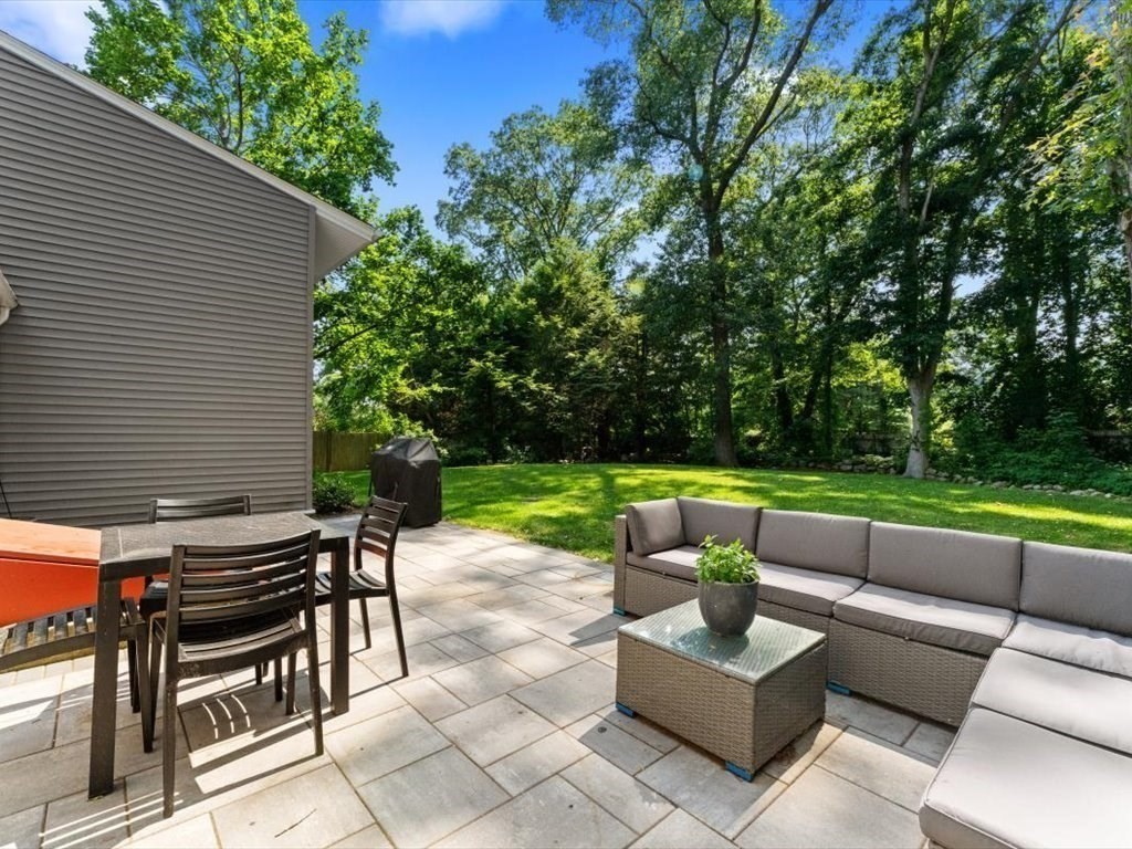 17 Clifton Ave