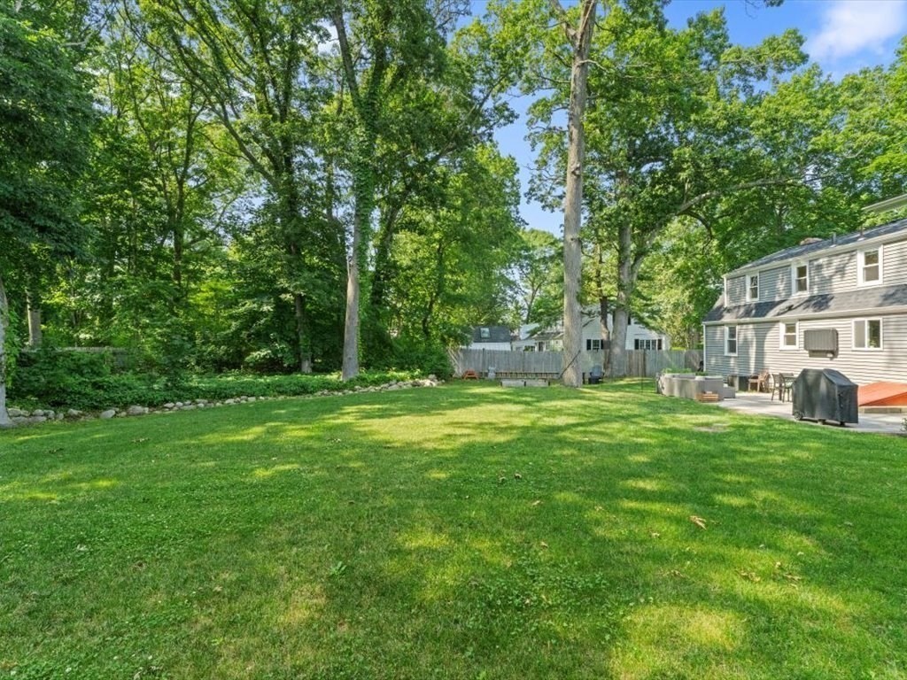 17 Clifton Ave