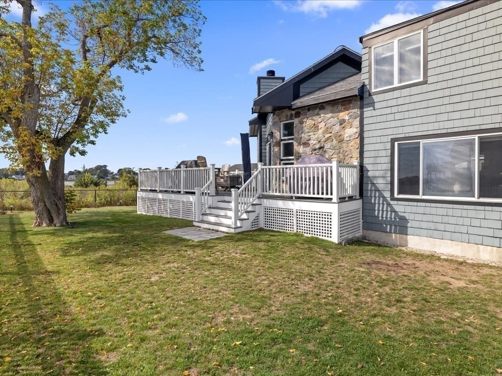 37 Pawsey St