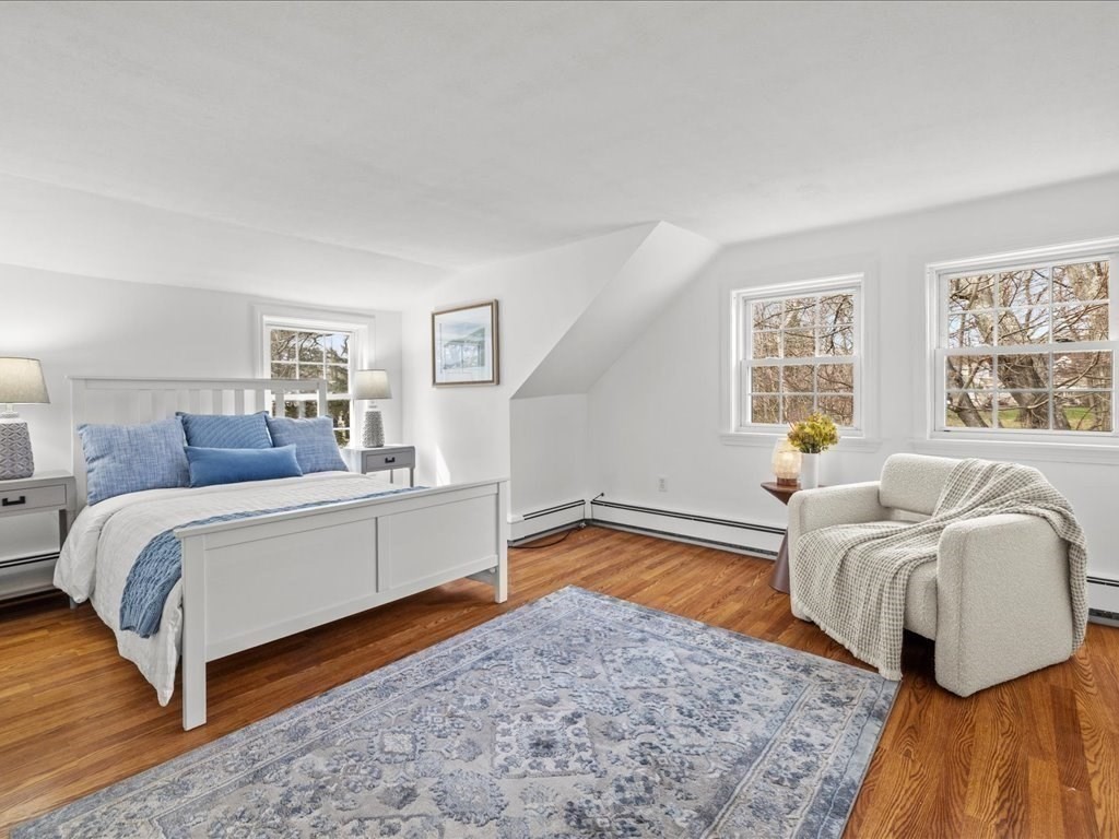 18 Hillside Rd