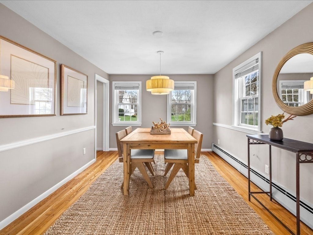 18 Hillside Rd