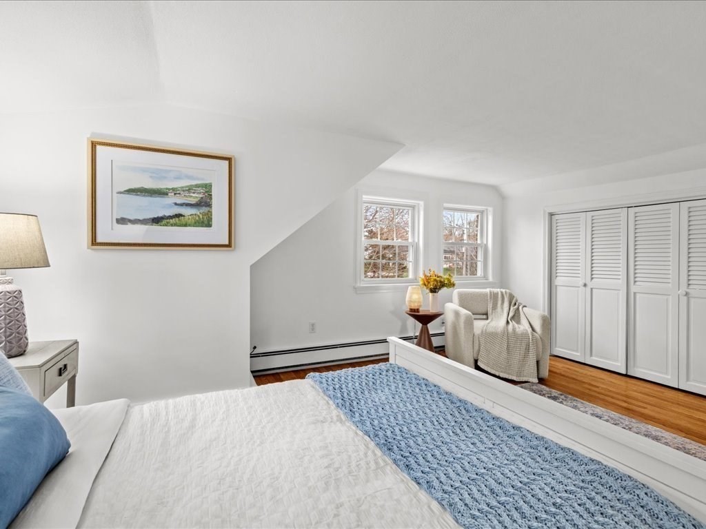 18 Hillside Rd