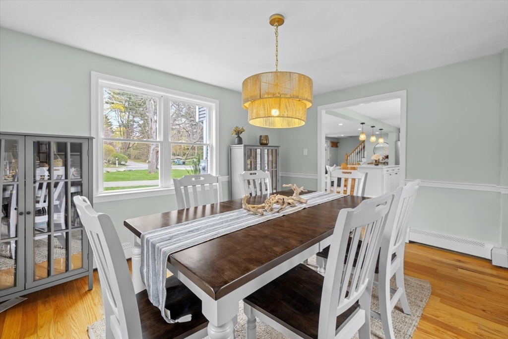 184 Booth Hill Rd