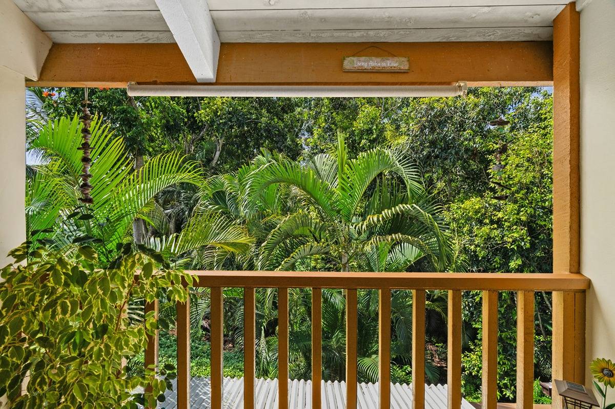 4701 KAWAIHAU RD J202