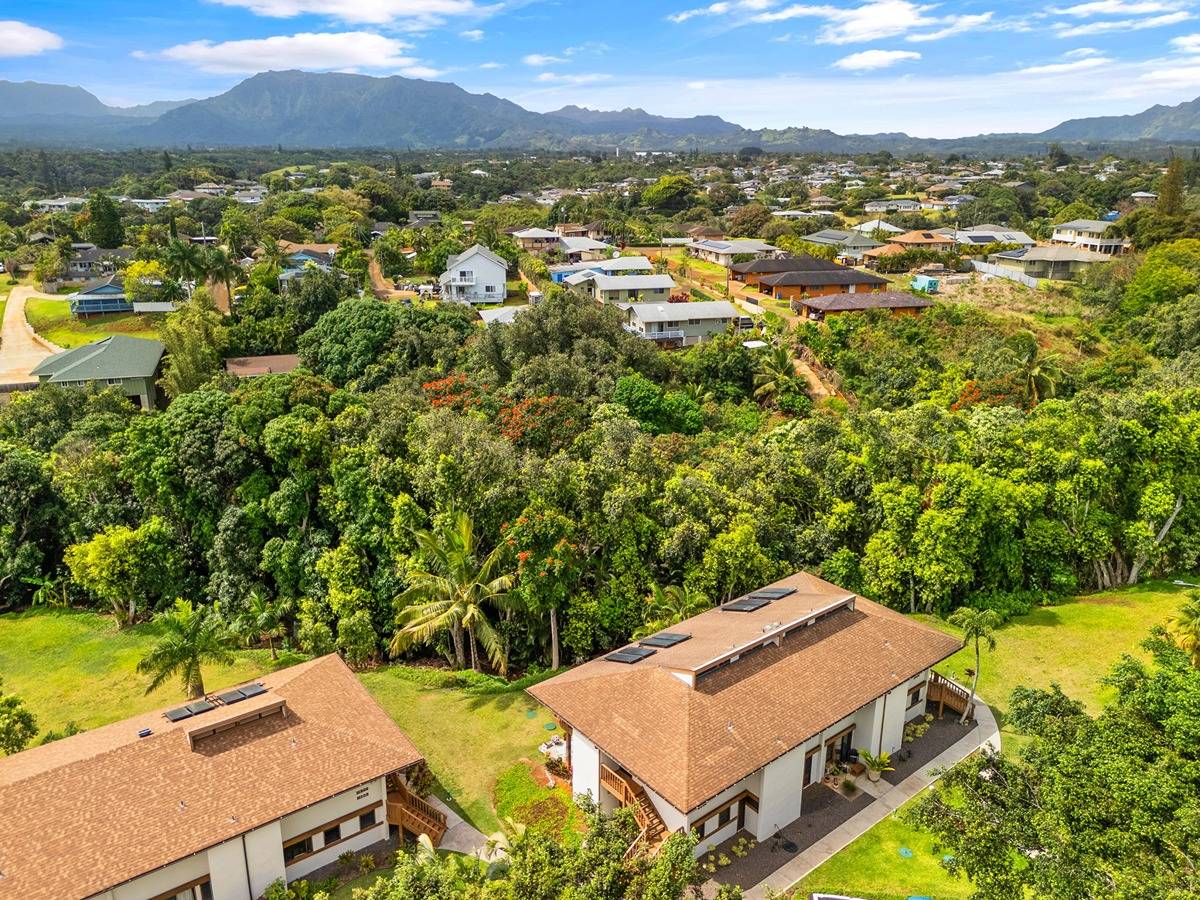 4701 KAWAIHAU RD J202