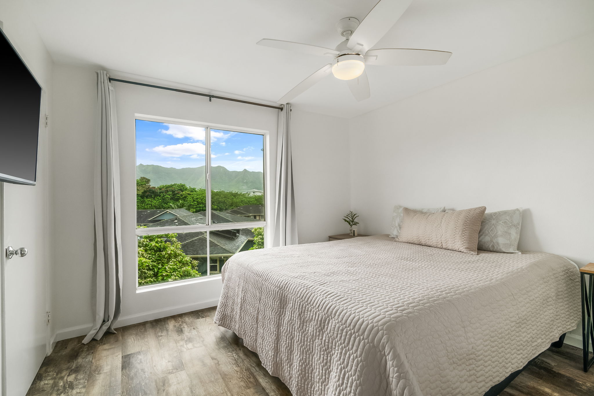 2090 HANALIMA ST Z102