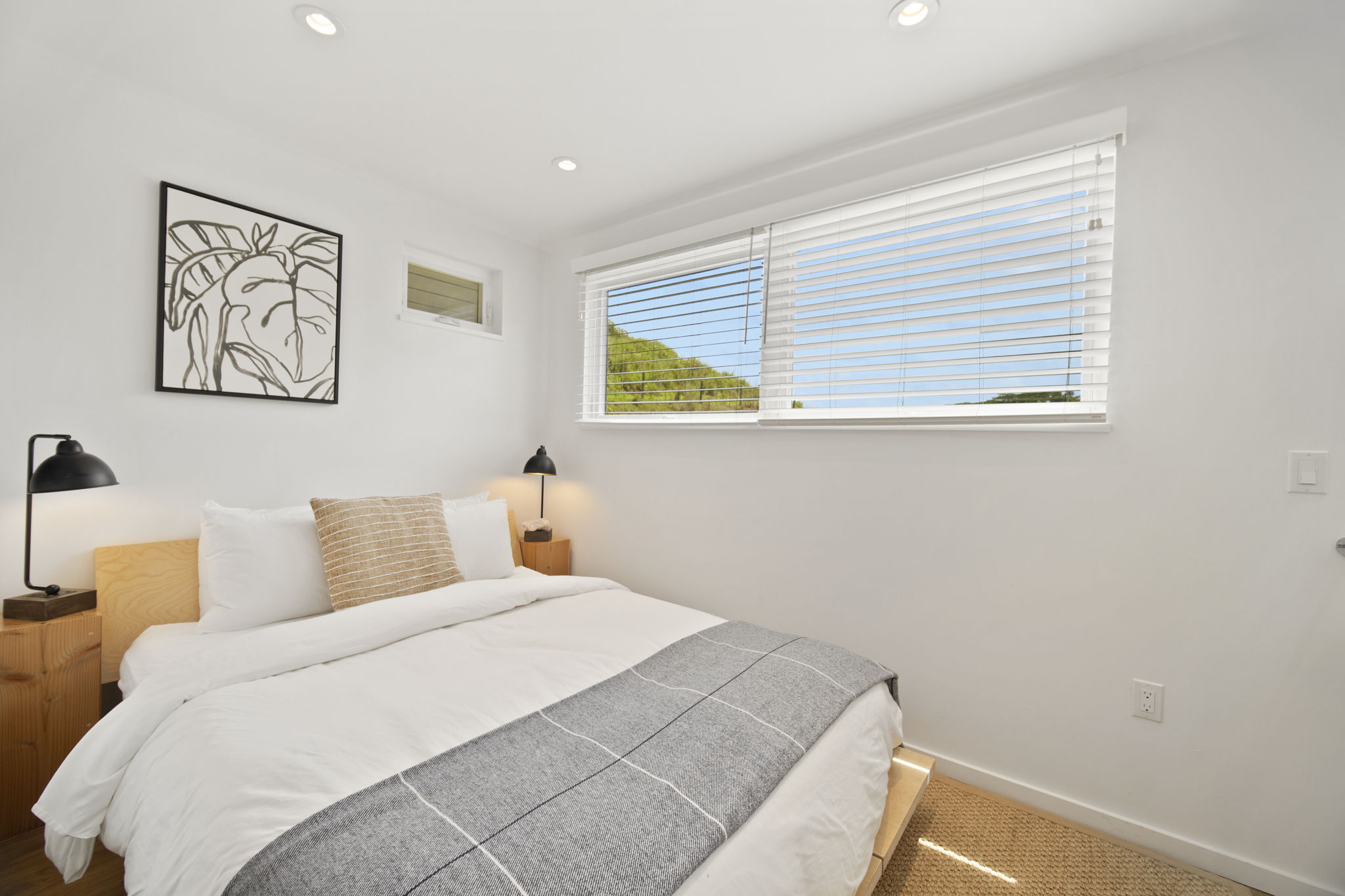 2-3161 KAUMUALII HWY 2