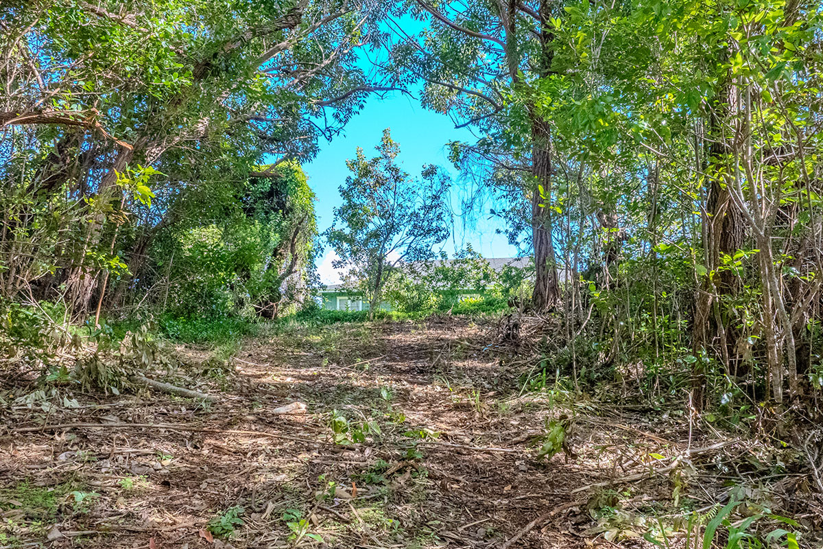 3310 WAWAE RD