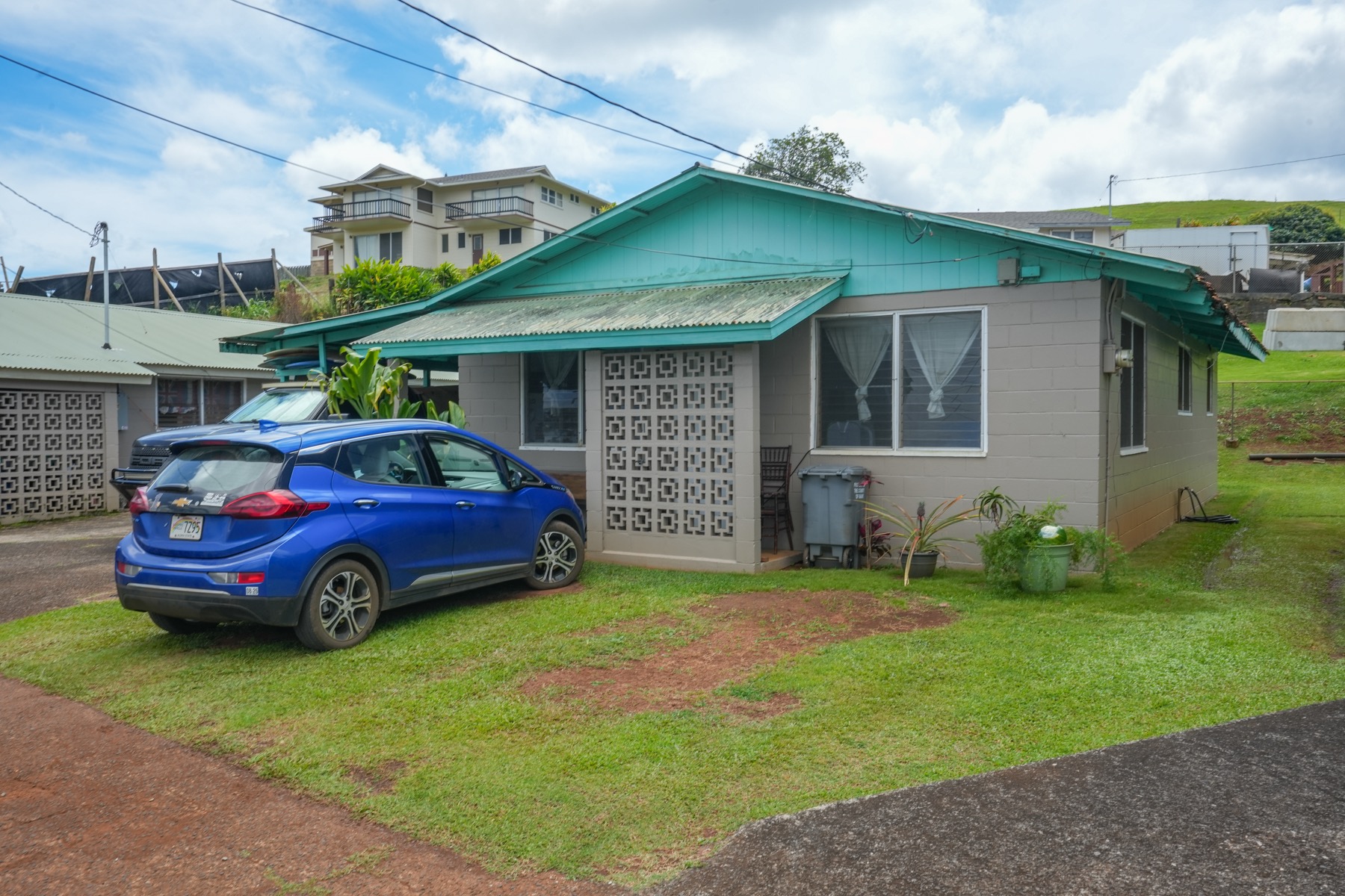 2521 TEXEIRA LP
