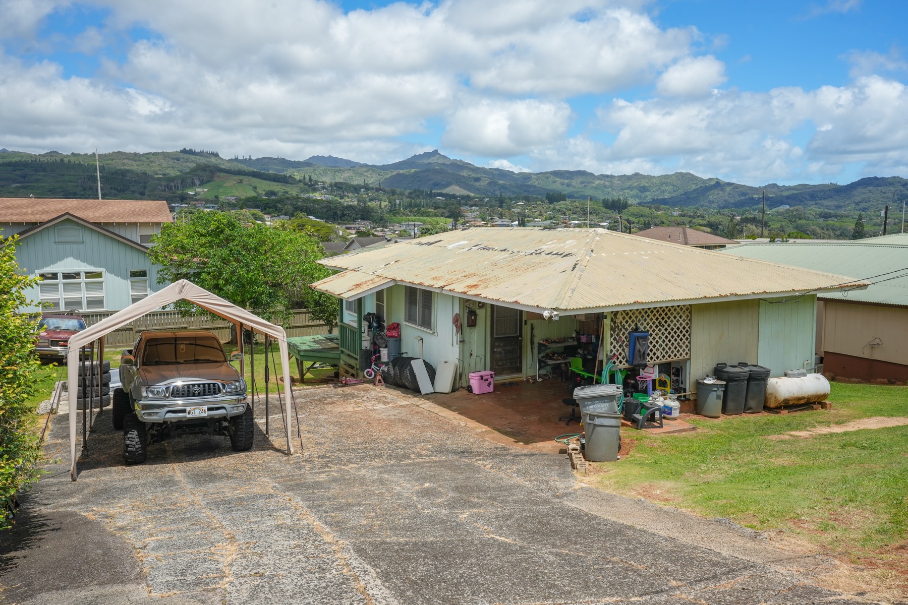 2521 TEXEIRA LP