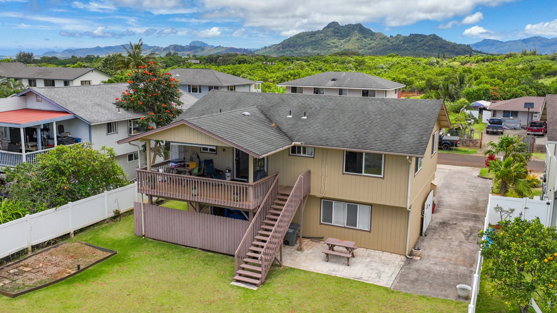 5148 KAHANA ST