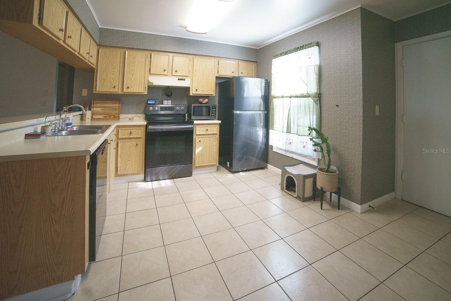 13205 LARAWAY CT