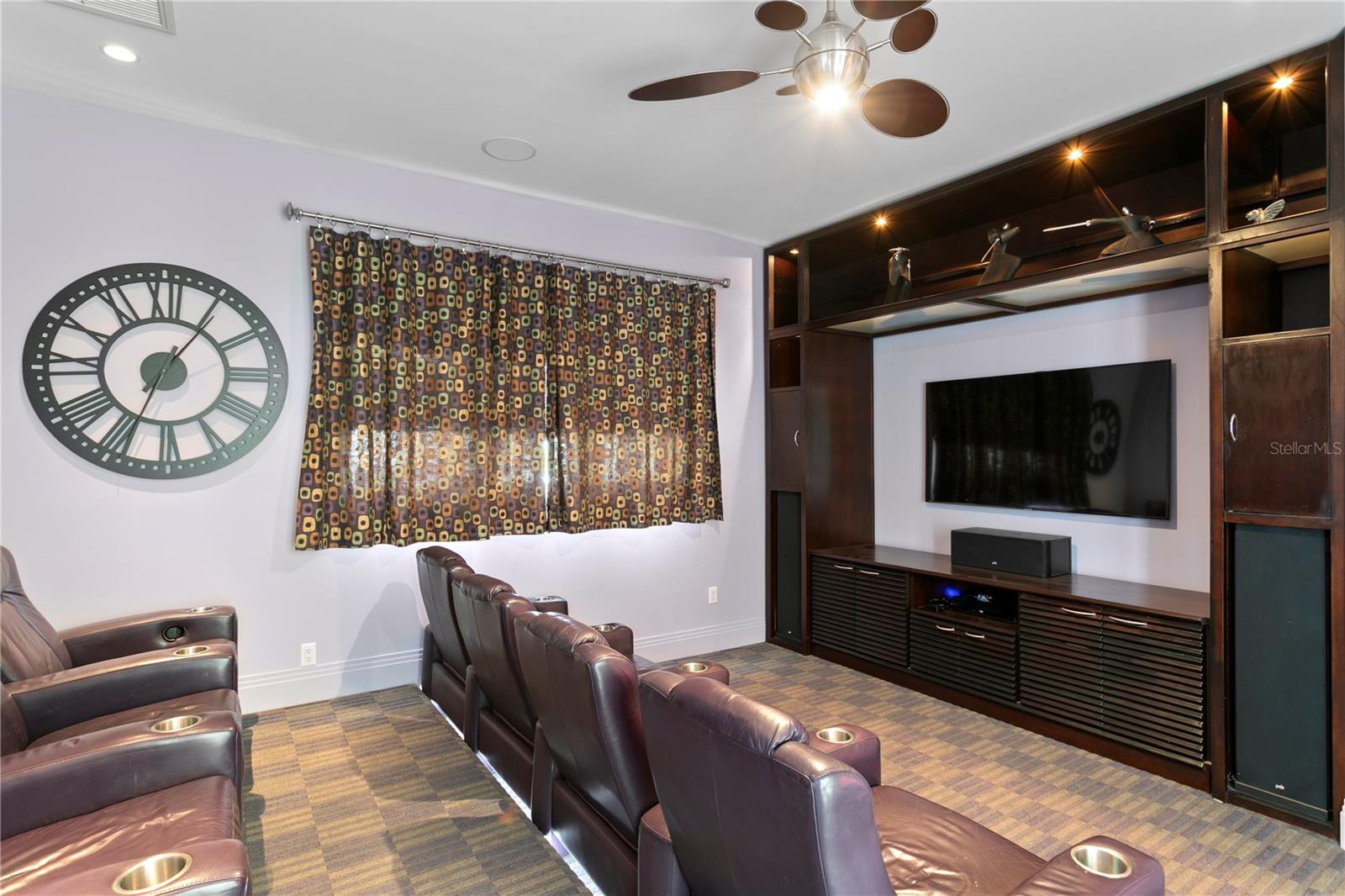 2279 MERMAID PT NE