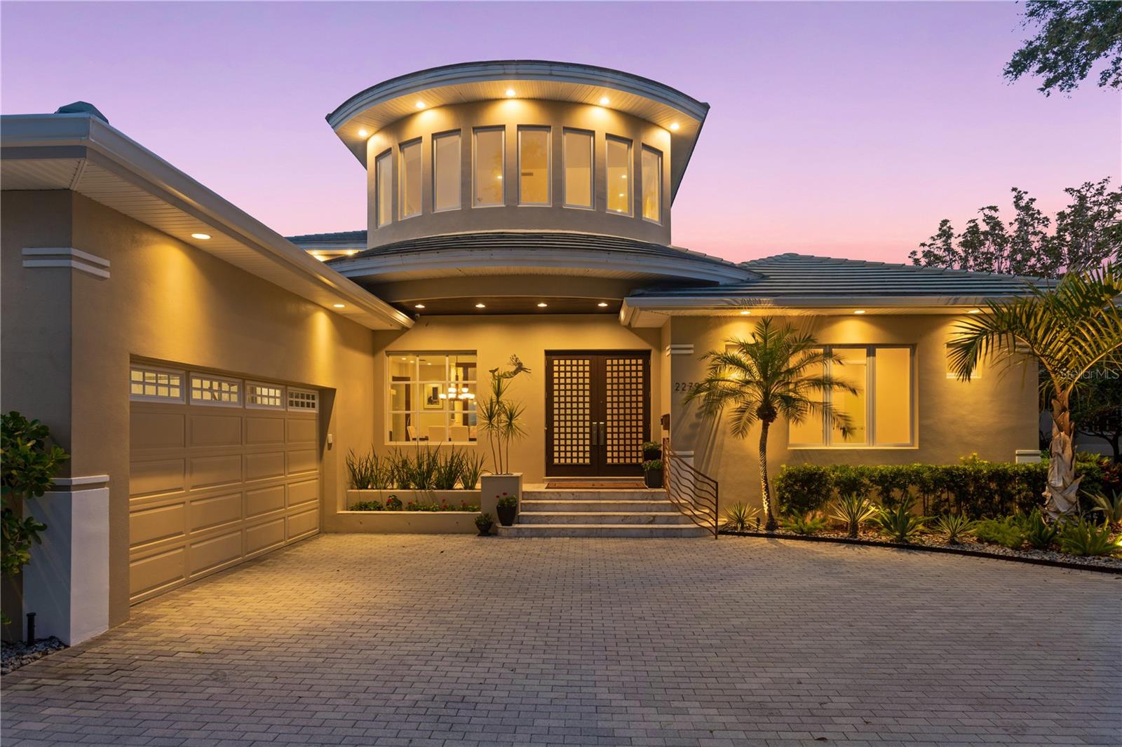 2279 MERMAID PT NE