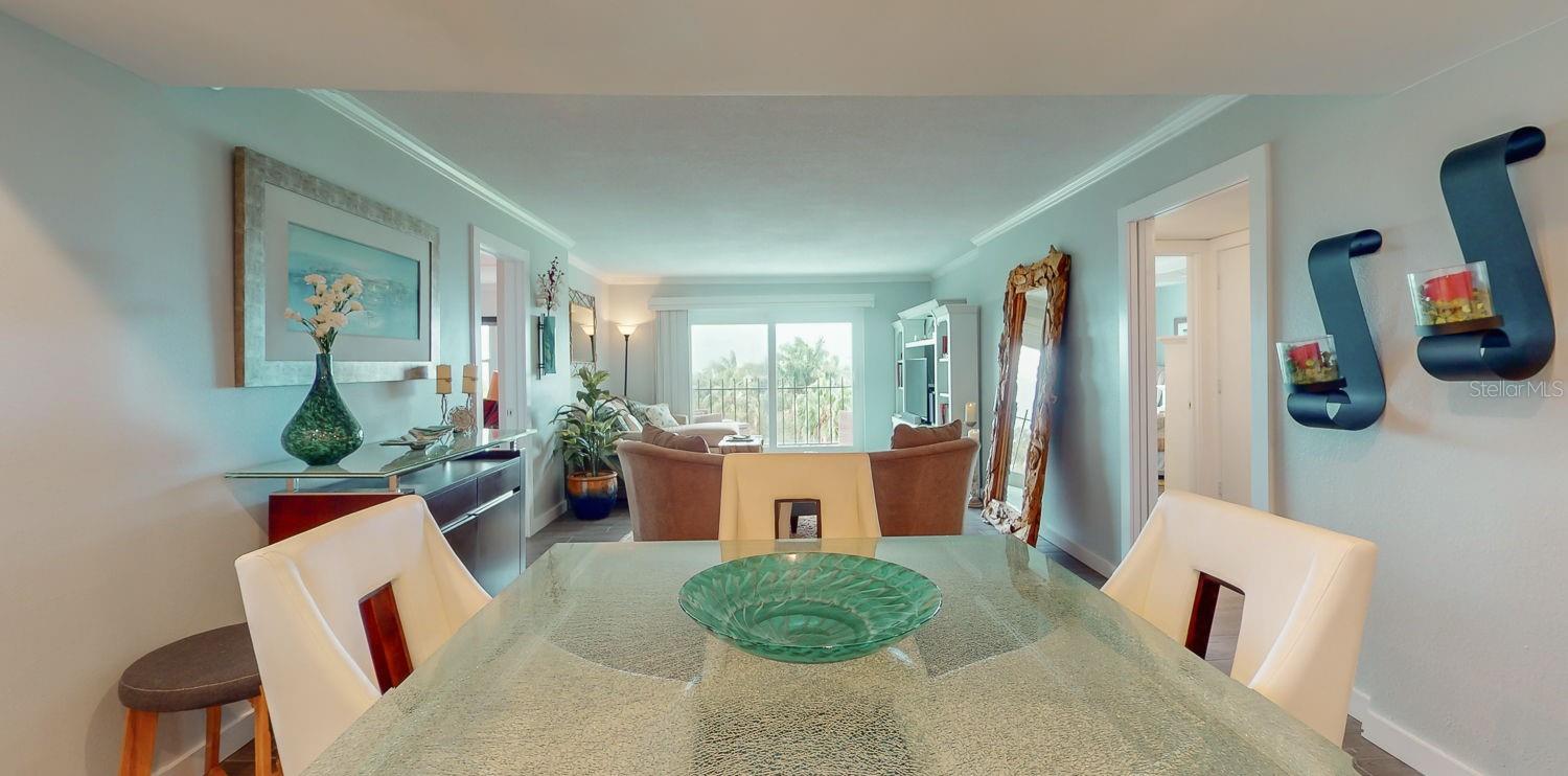 1120 N SHORE DR NE #501