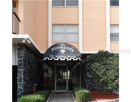 1120 N SHORE DR NE #501