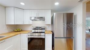 1120 N SHORE DR NE #301