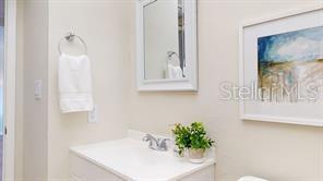 1120 N SHORE DR NE #301