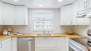 1120 N SHORE DR NE #301