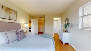 1120 N SHORE DR NE #301