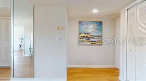 1120 N SHORE DR NE #301