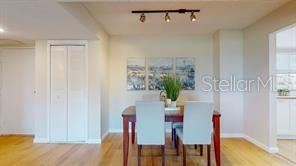 1120 N SHORE DR NE #301