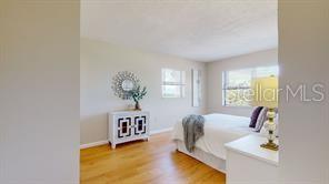 1120 N SHORE DR NE #301