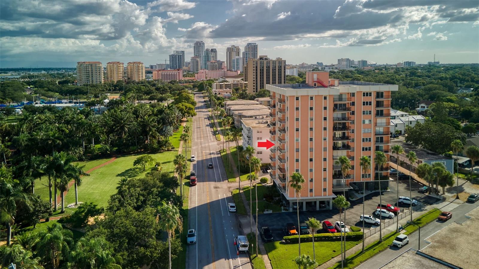 1120 N SHORE DR NE #501