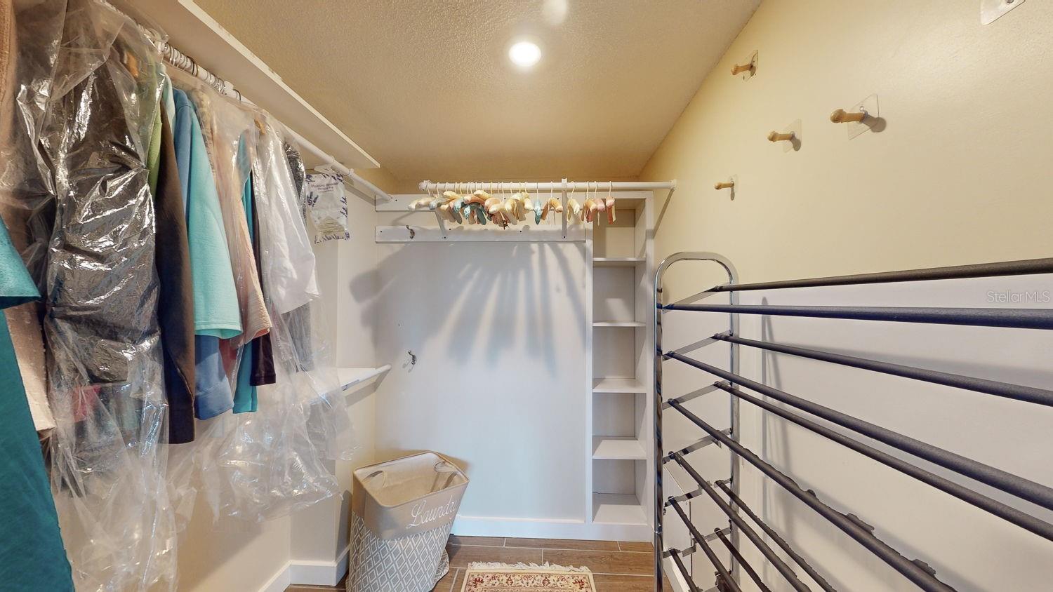 1120 N SHORE DR NE #501