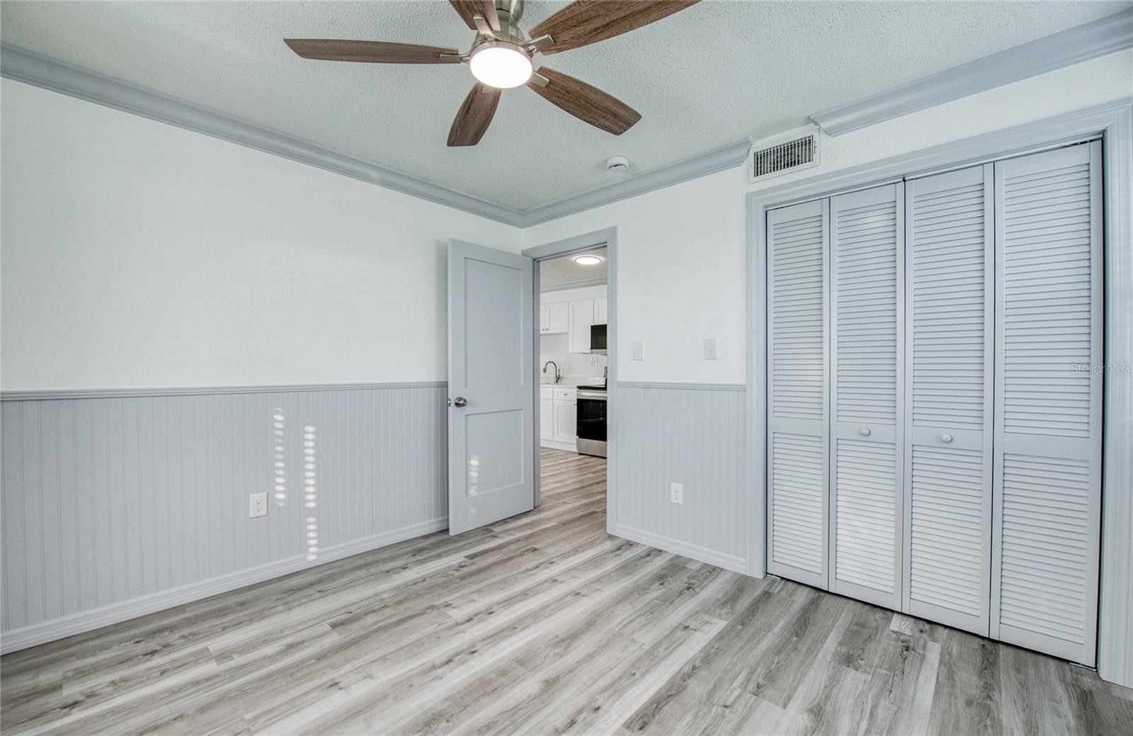 19506 GULF BLVD #4