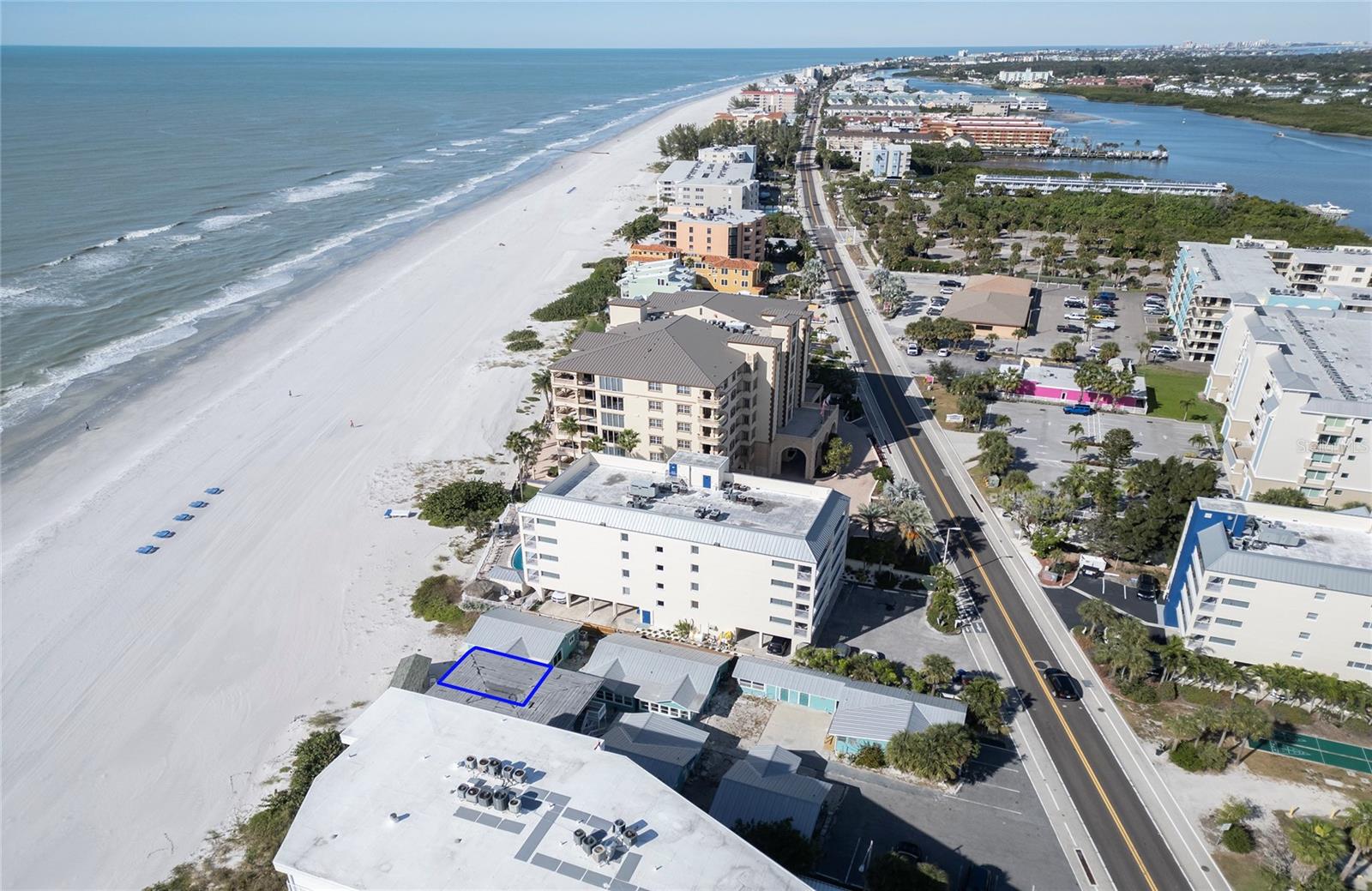 19506 GULF BLVD #4