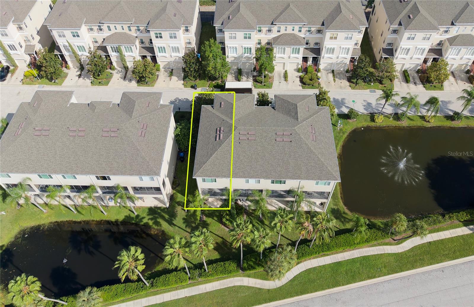 1146 VENETIAN HARBOR DR NE