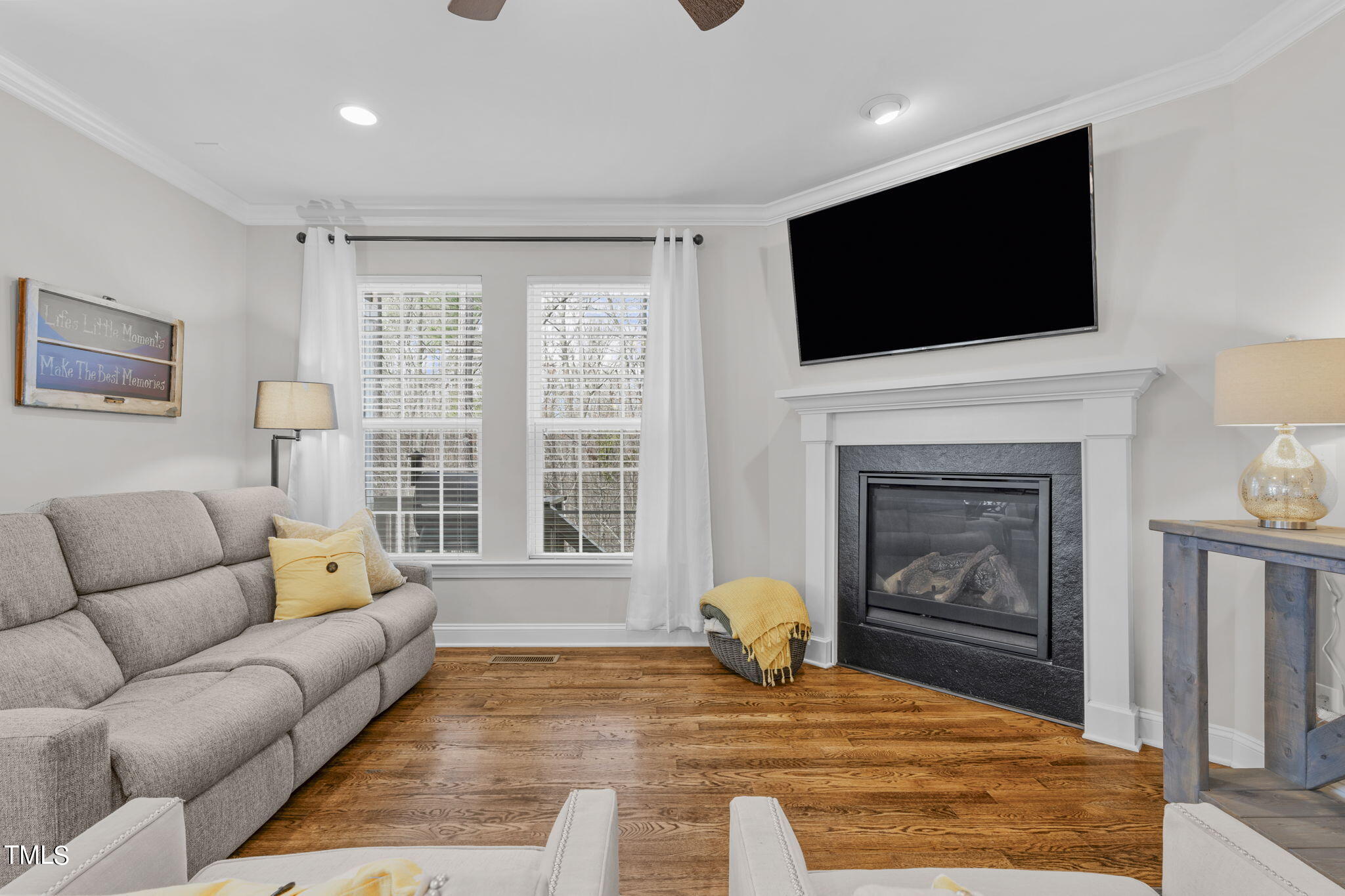 805 Ancient Oaks Drive