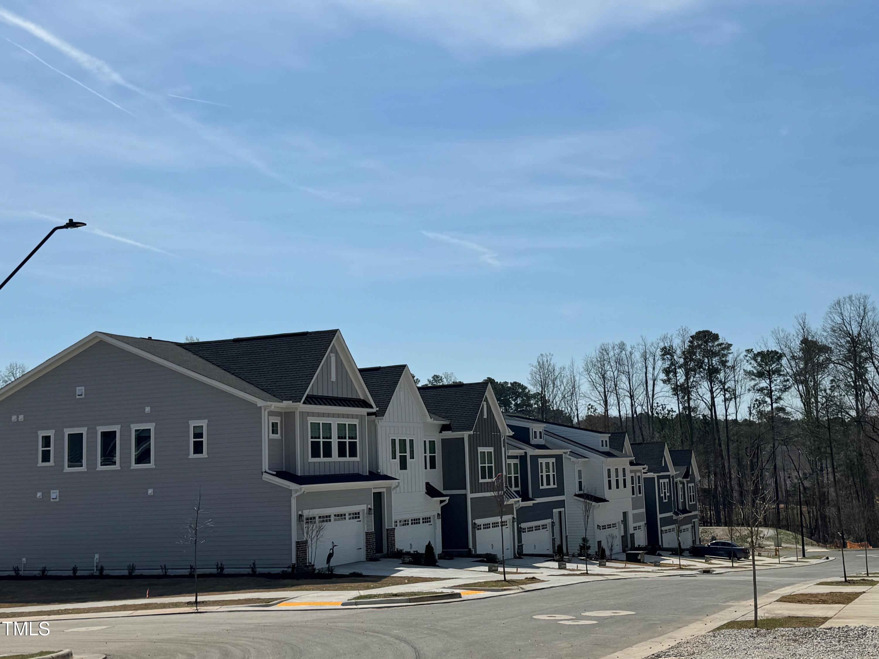 7960 Berry Crest Avenue