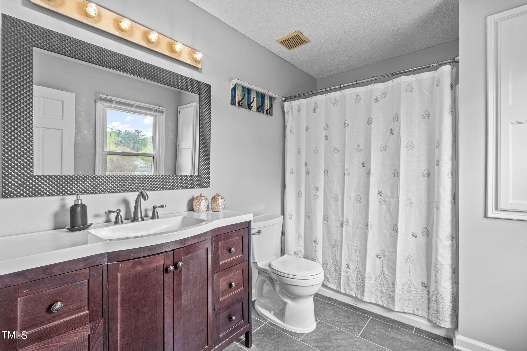 1427 Mapleside Court