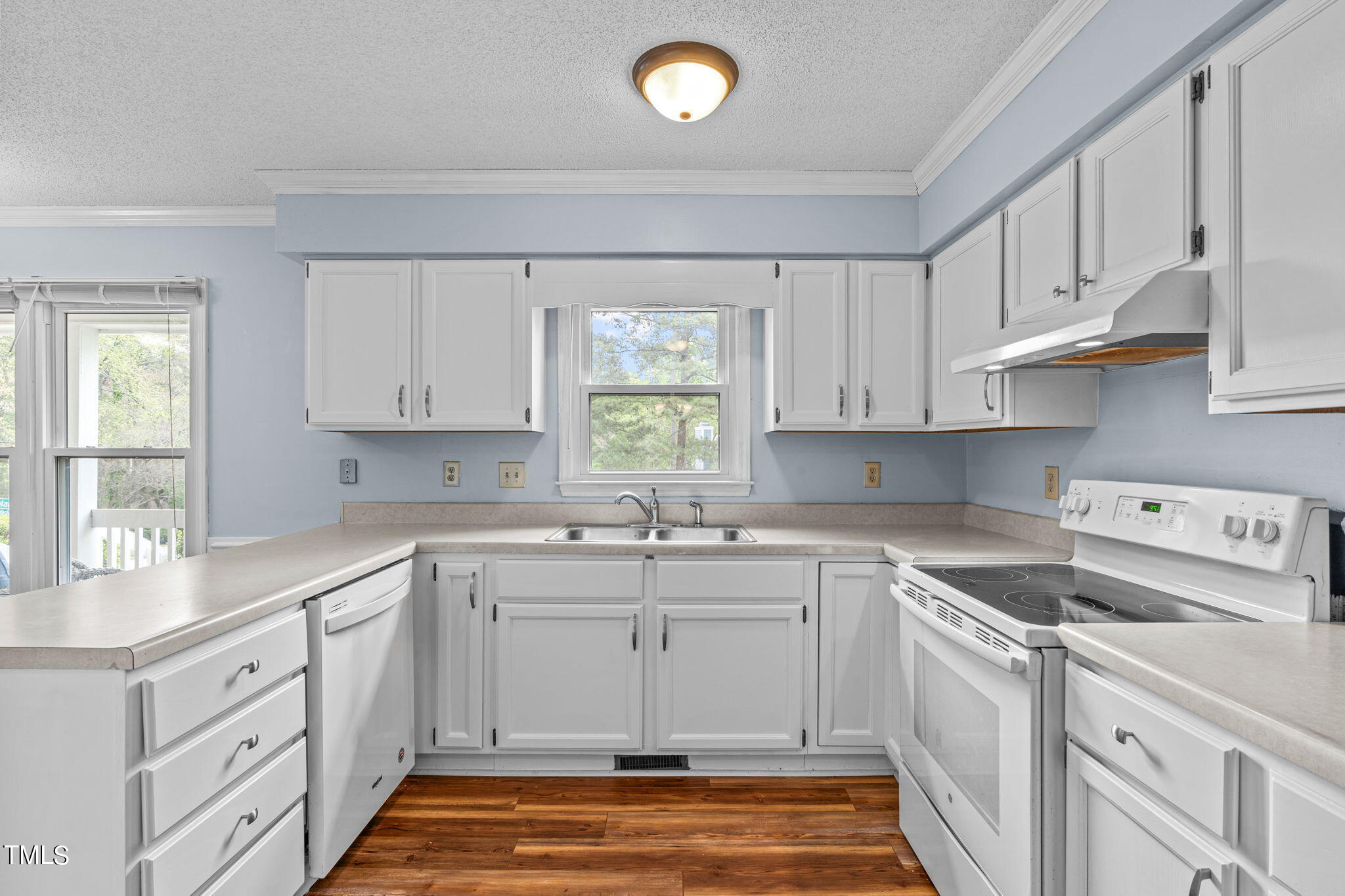 1427 Mapleside Court