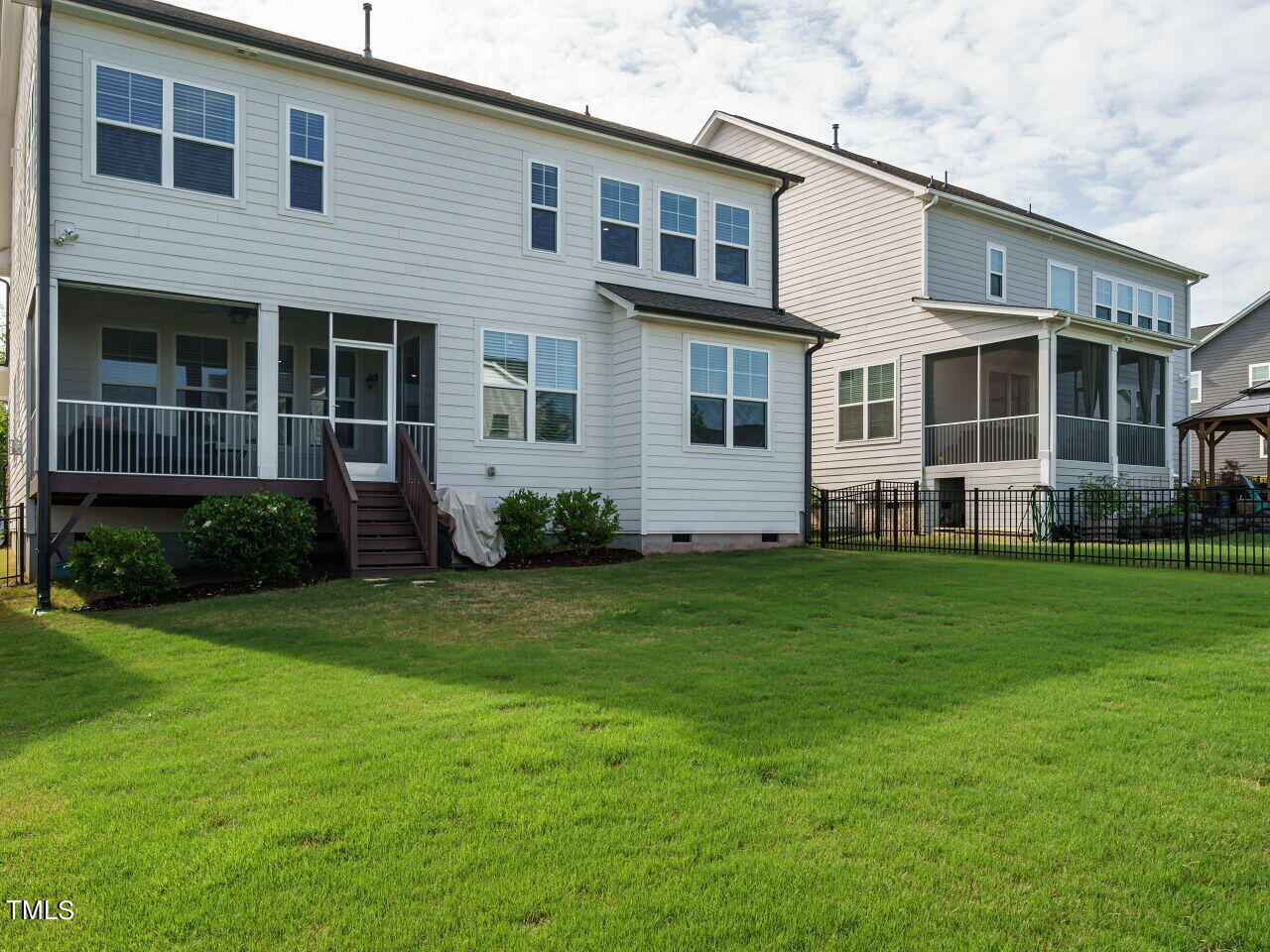 604 Ivy Arbor Way
