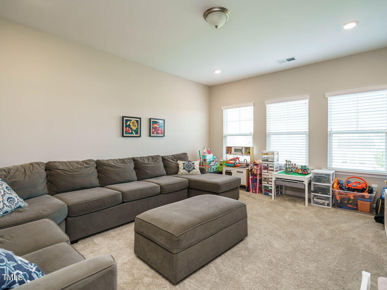 604 Ivy Arbor Way