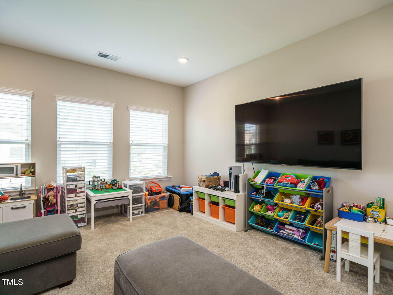604 Ivy Arbor Way