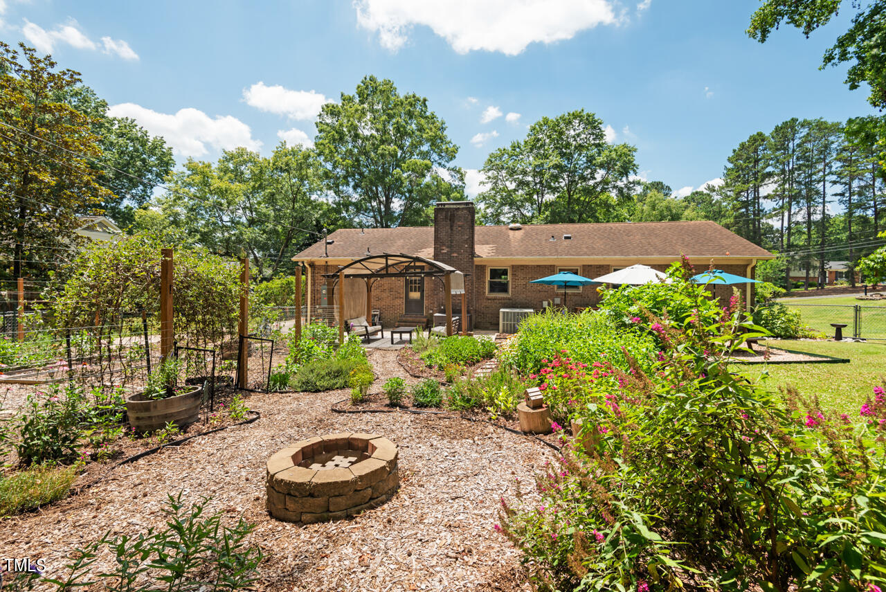 1726 Grady Drive