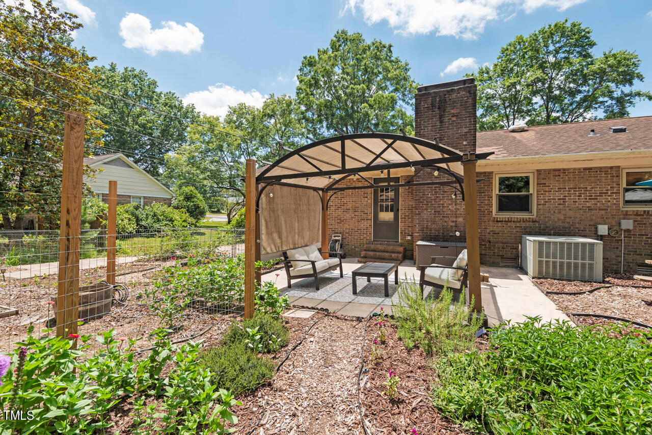 1726 Grady Drive