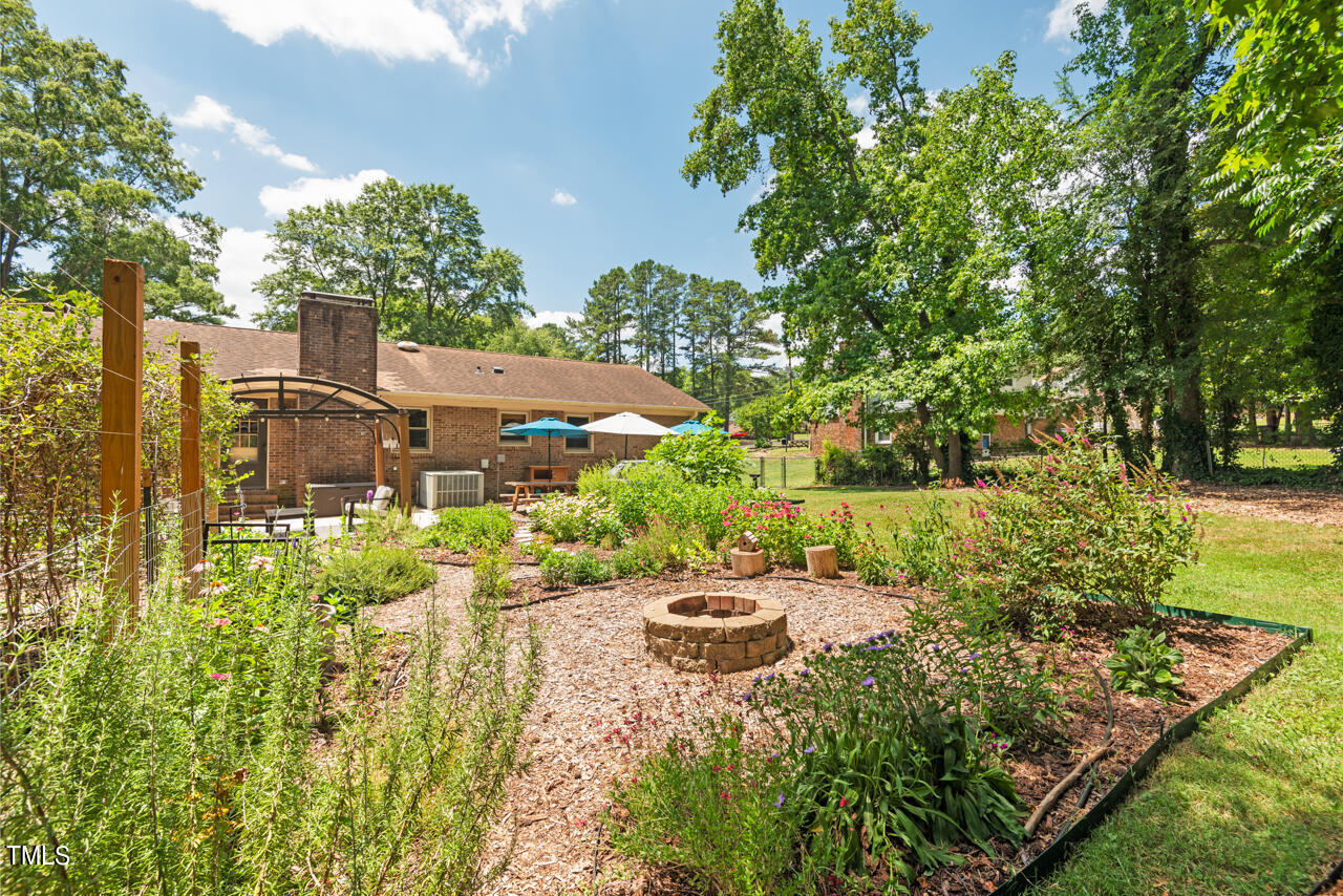 1726 Grady Drive