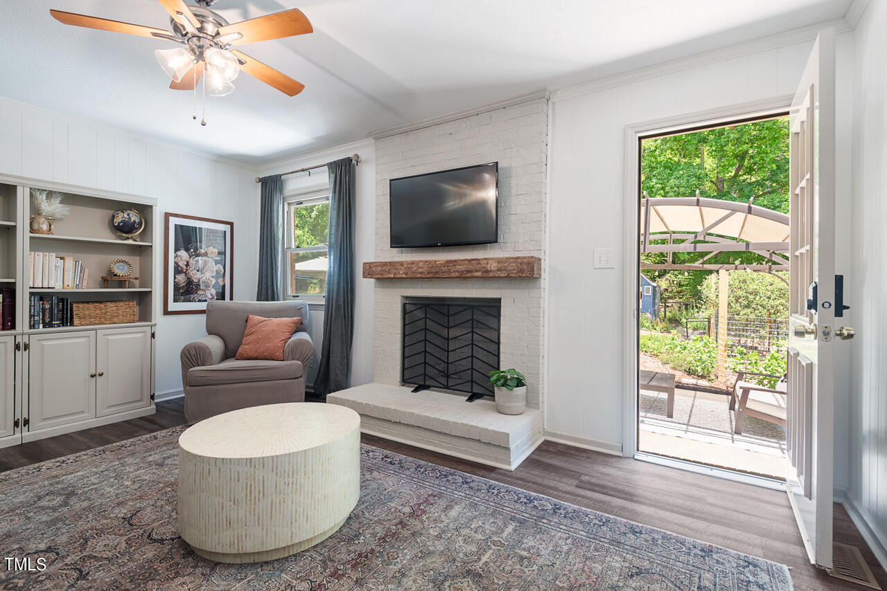1726 Grady Drive