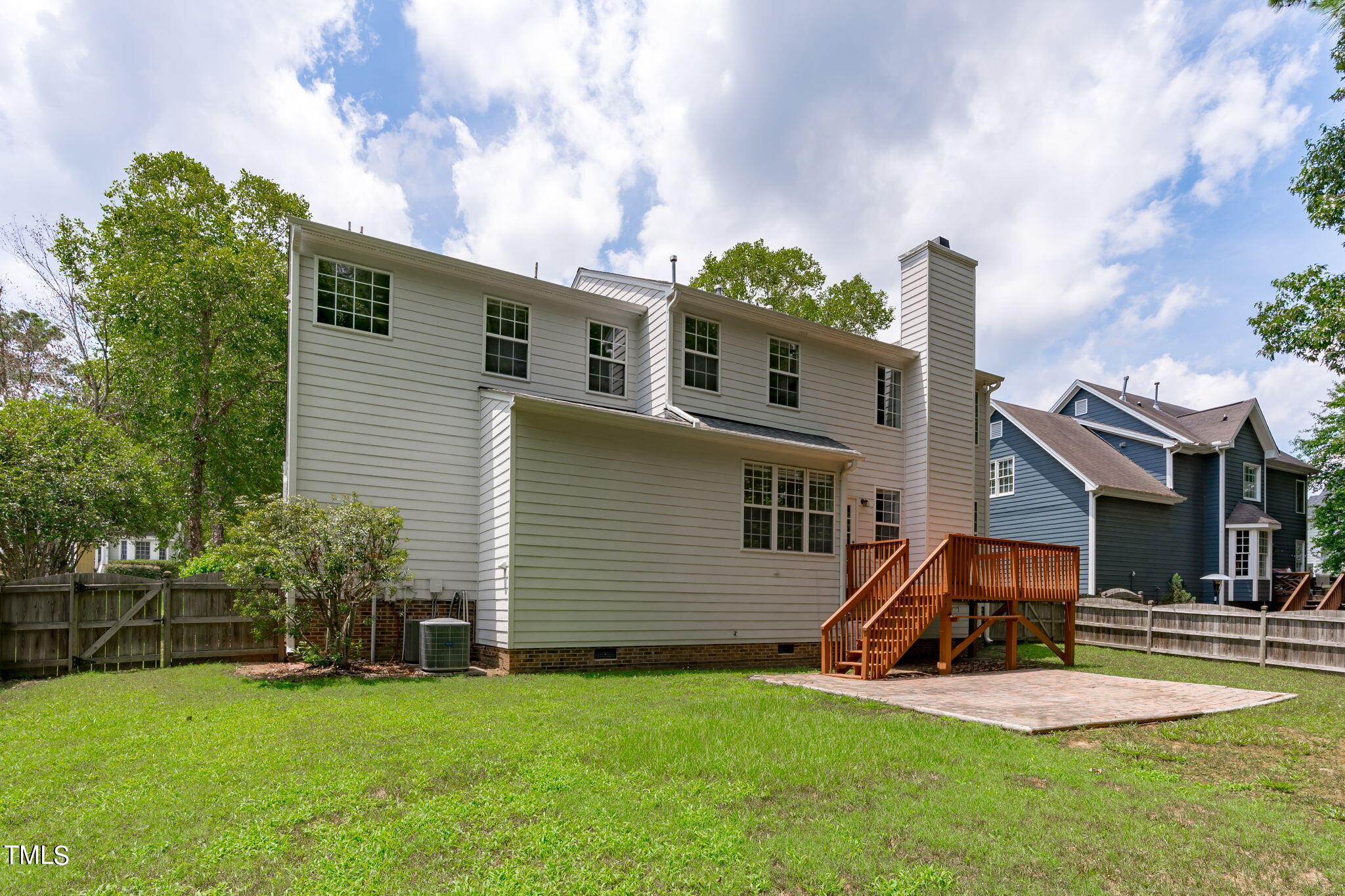 5915 Rustic Wood Lane