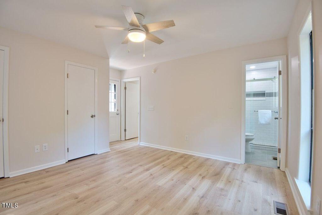3221 Oxford Drive