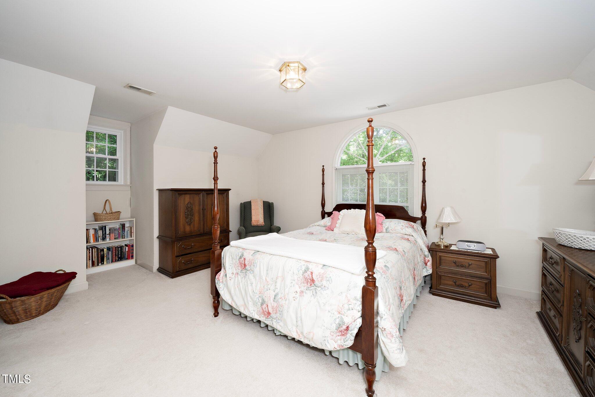 5225 Leiden Lane