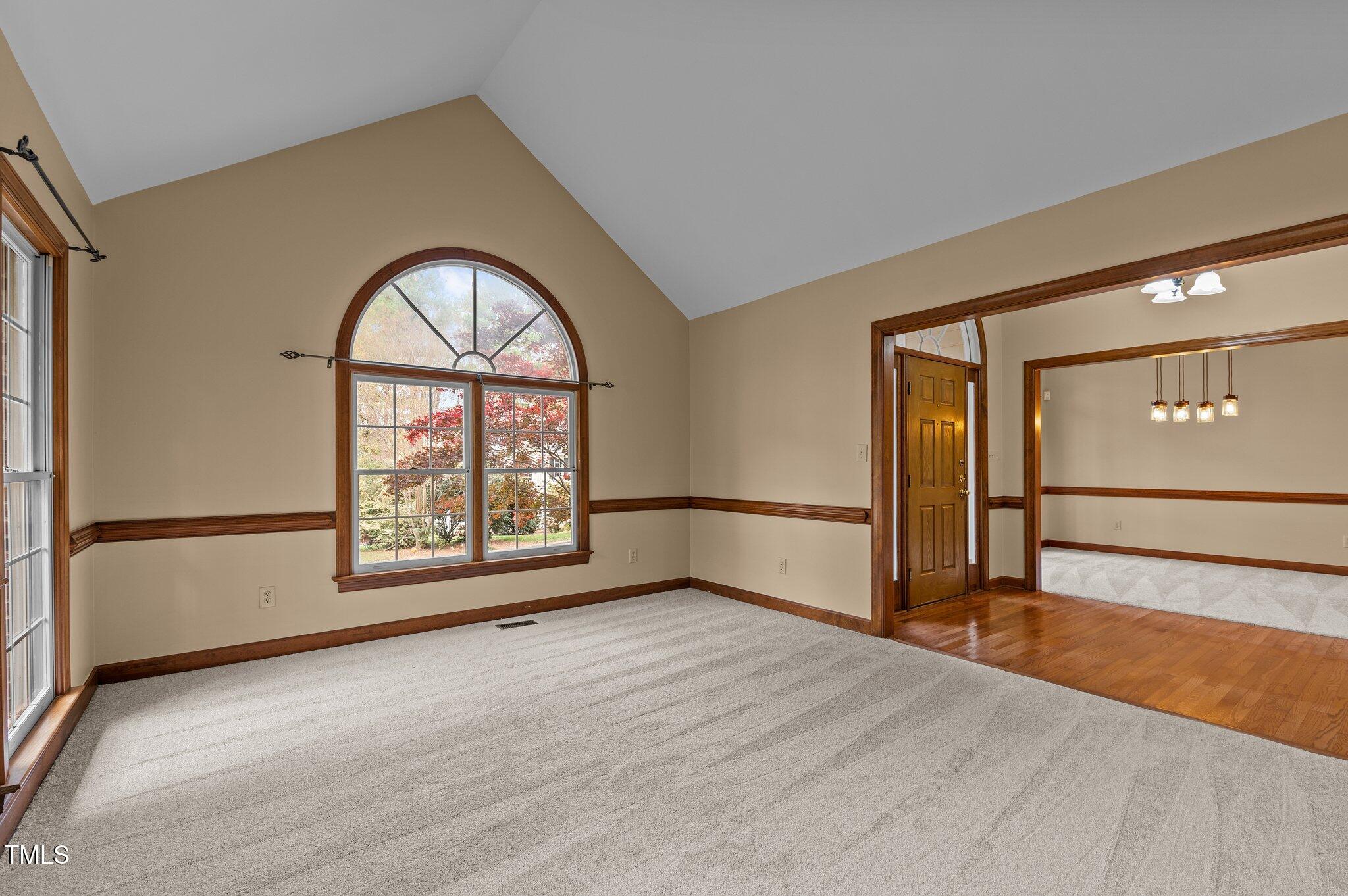 5621 Raddington Street