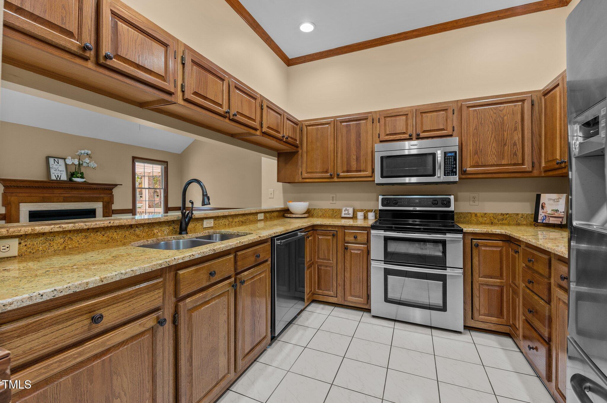 5621 Raddington Street