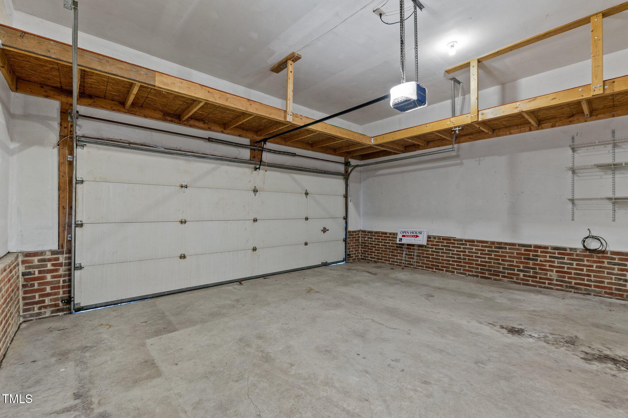 5621 Raddington Street