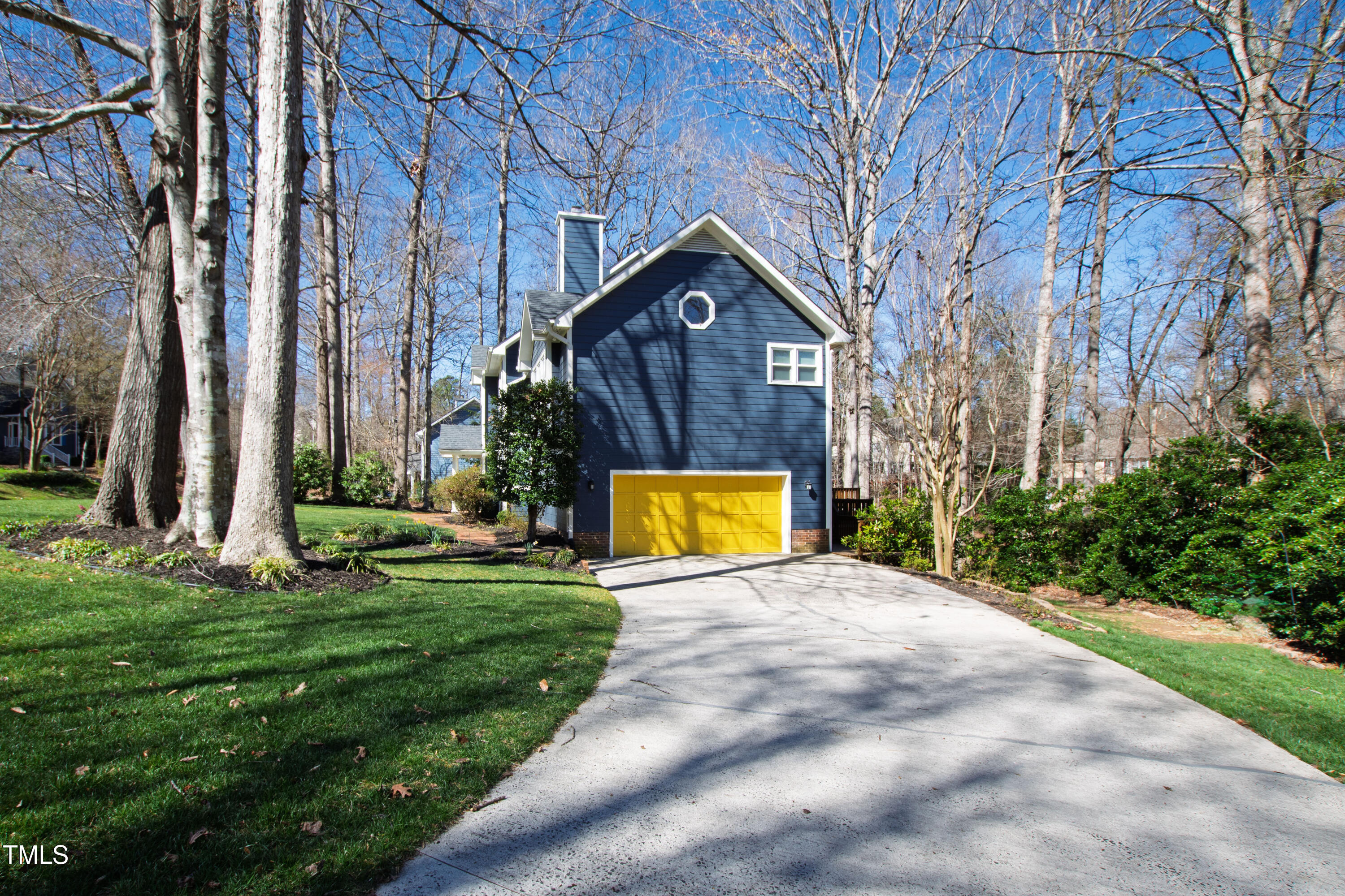 201 Adams Way